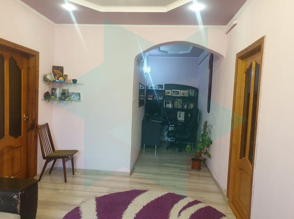 Продаж дуплексу 210 м², Широка вул.