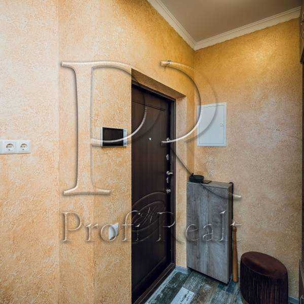 Продажа 2-комнатной квартиры 56 м², Ягодная ул., 23