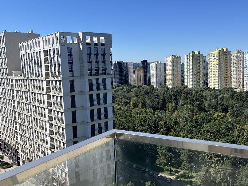 Оренда 3-кімнатної квартири 92.5 м², Генерала Жмаченка вул., 28а