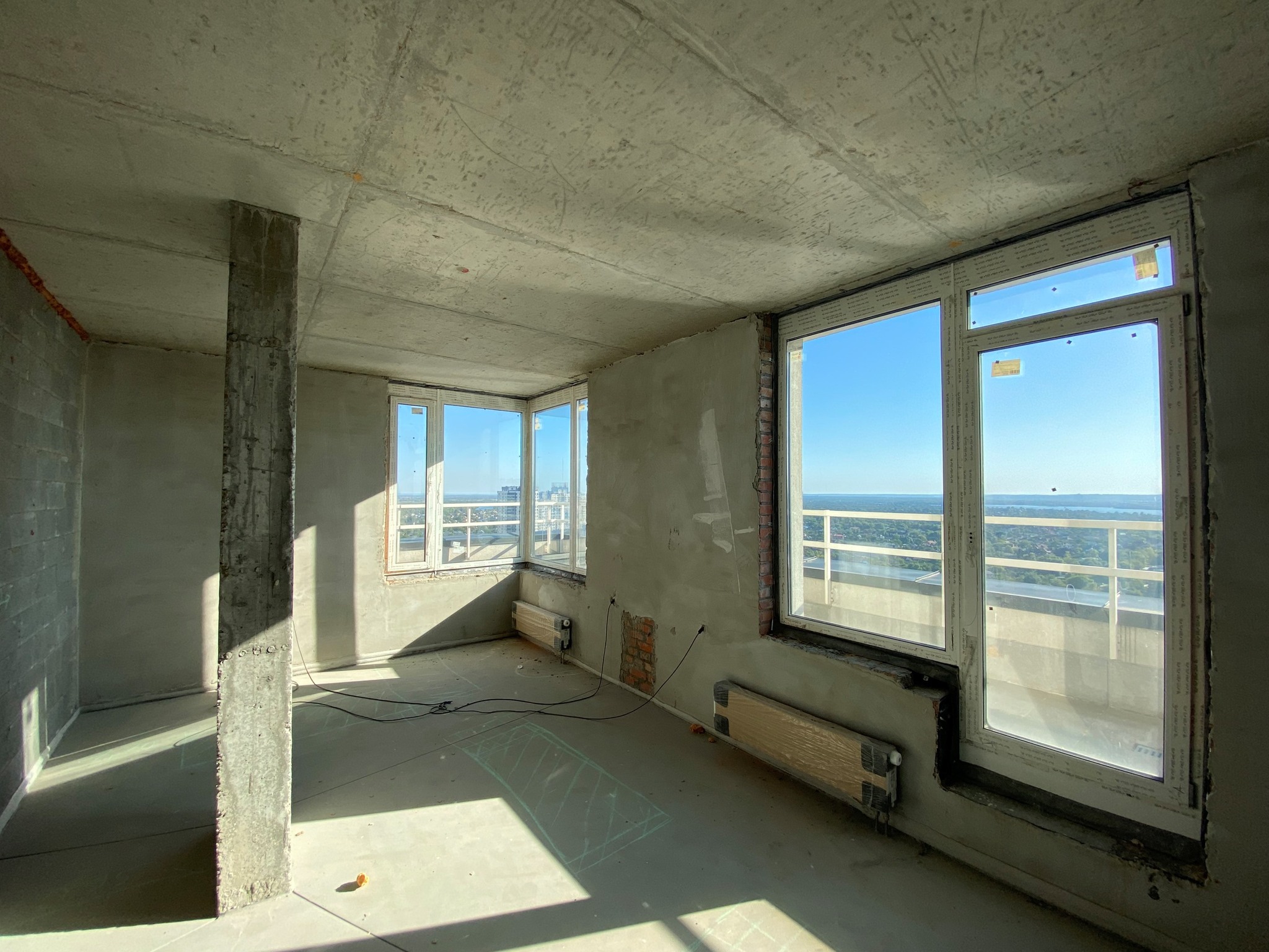 Продажа 4-комнатной квартиры 139 м², Днепровская наб., 20А