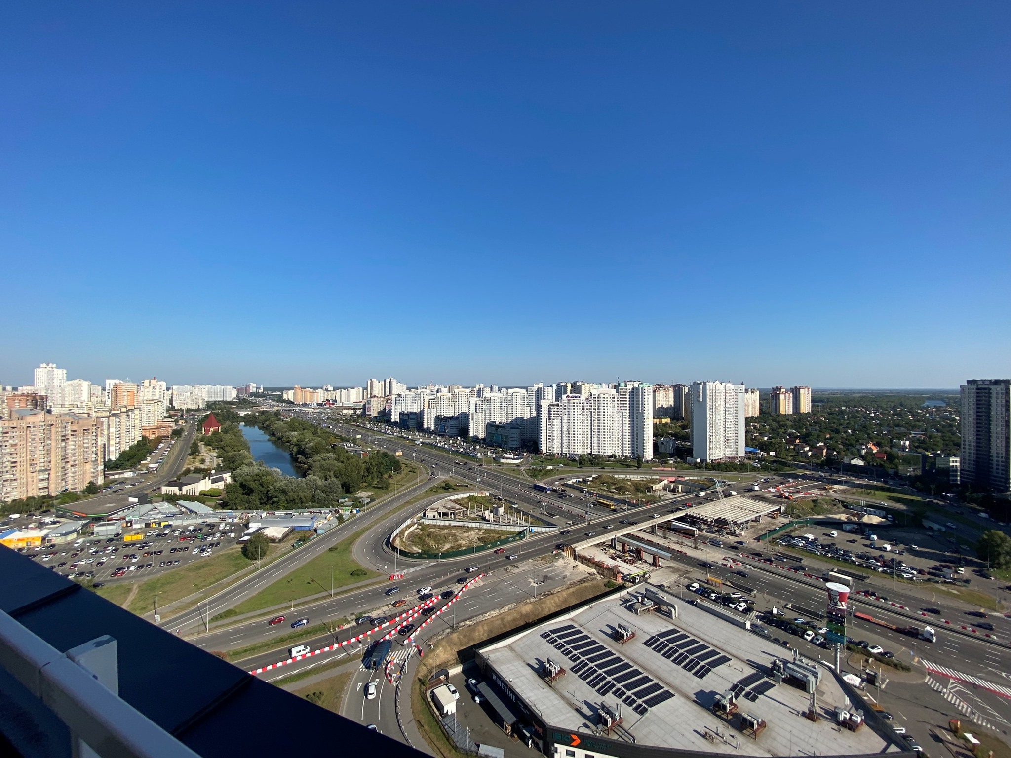 Продажа 4-комнатной квартиры 139 м², Днепровская наб., 20А