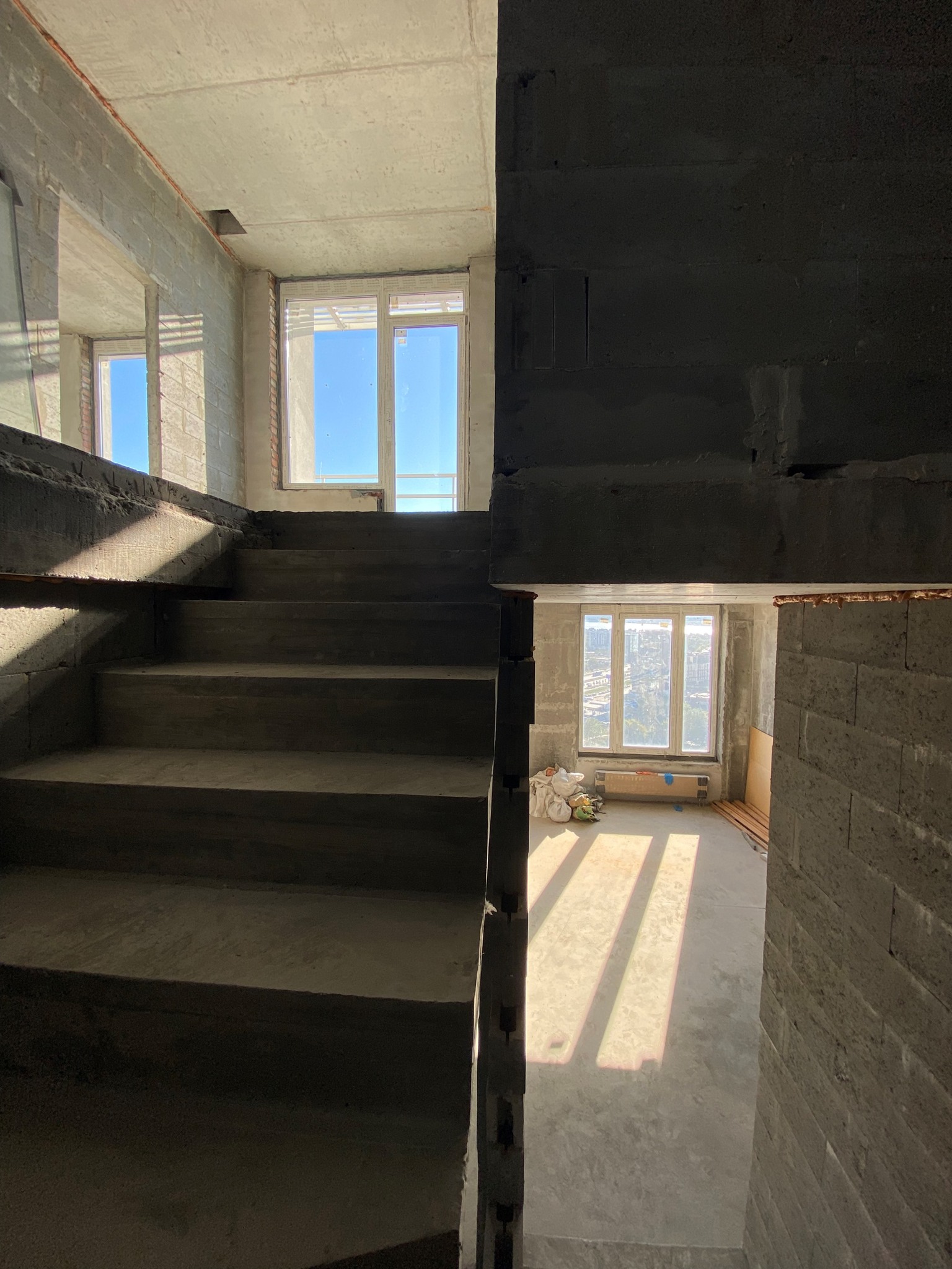 Продажа 4-комнатной квартиры 139 м², Днепровская наб., 20А