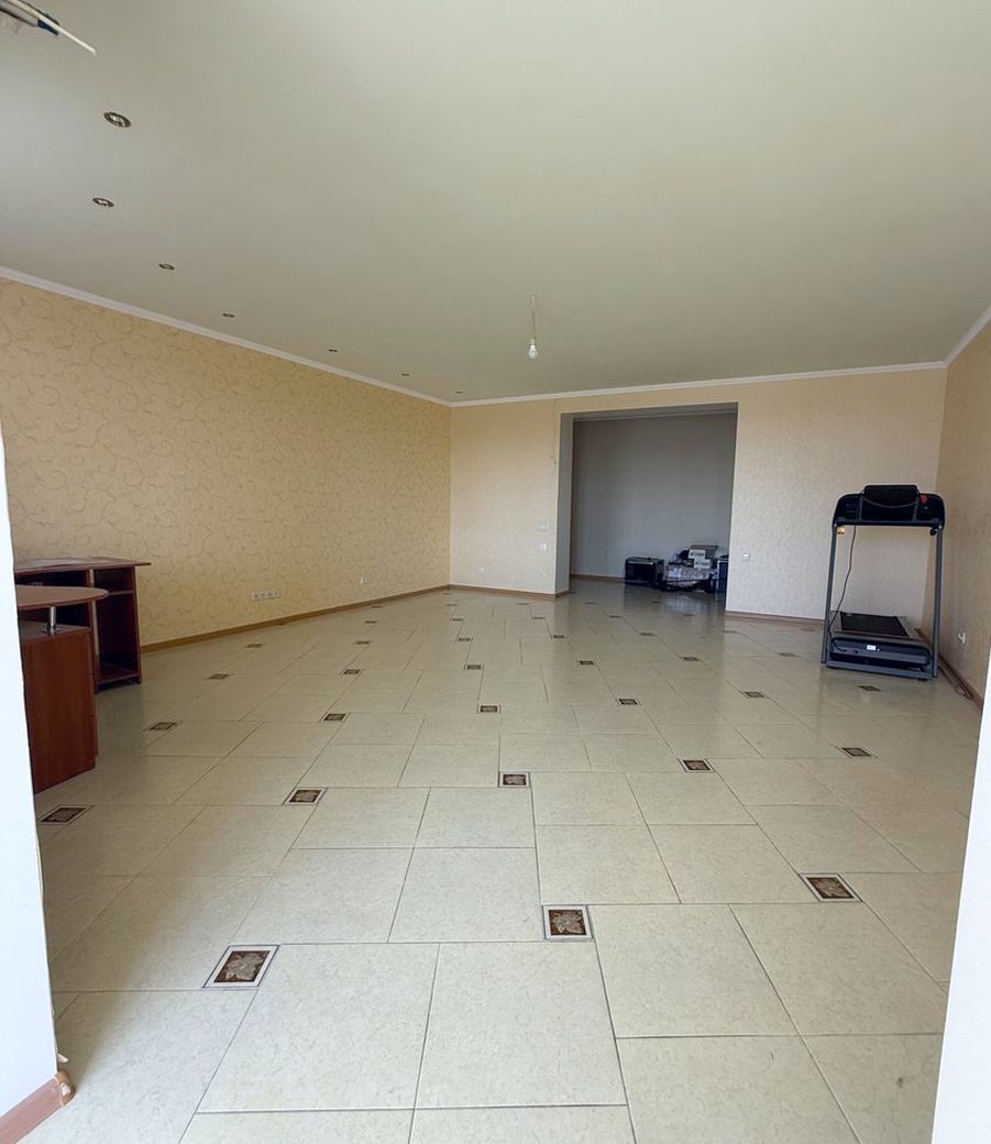 Продажа 3-комнатной квартиры 148 м², Любарского пер., 10