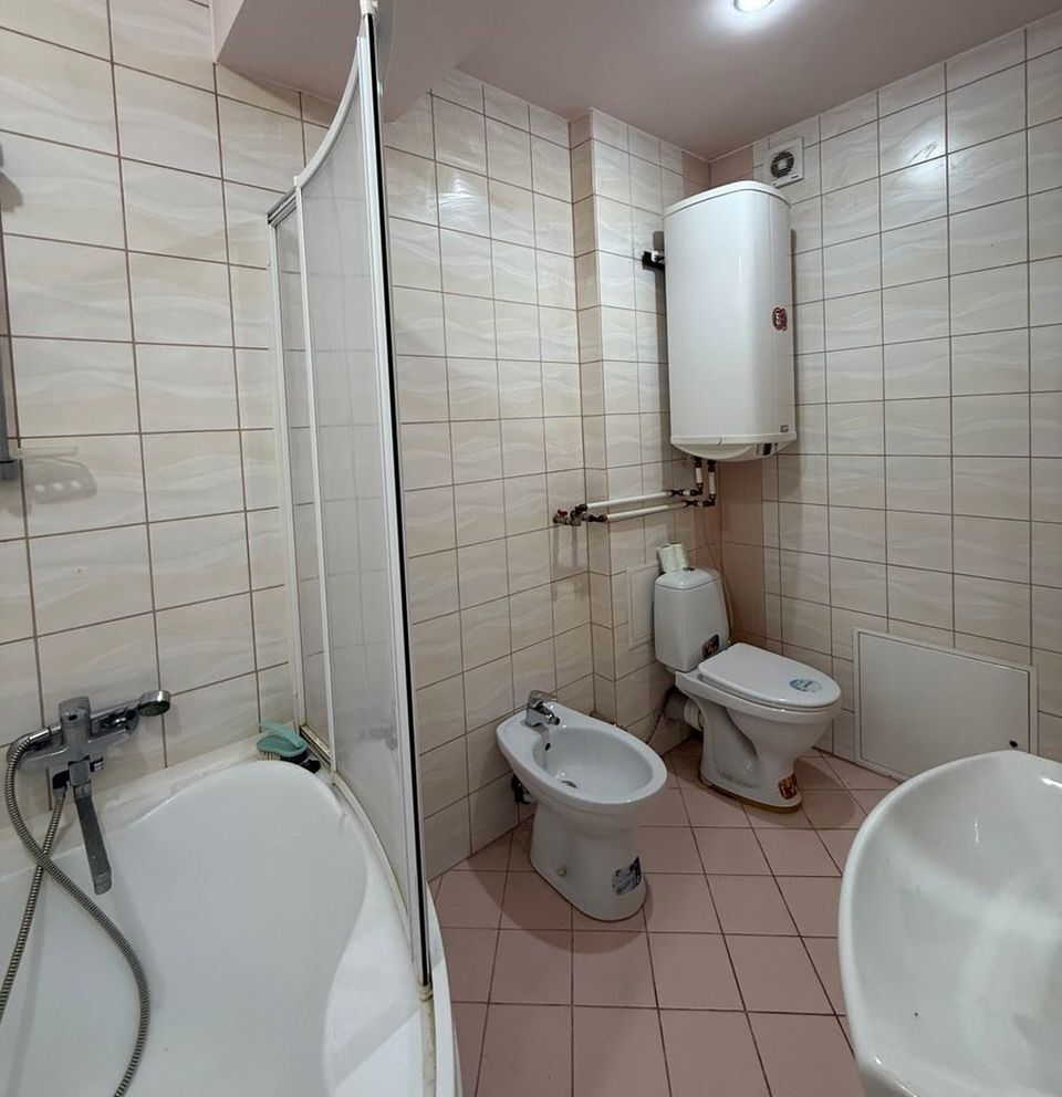 Продажа 3-комнатной квартиры 148 м², Любарского пер., 10