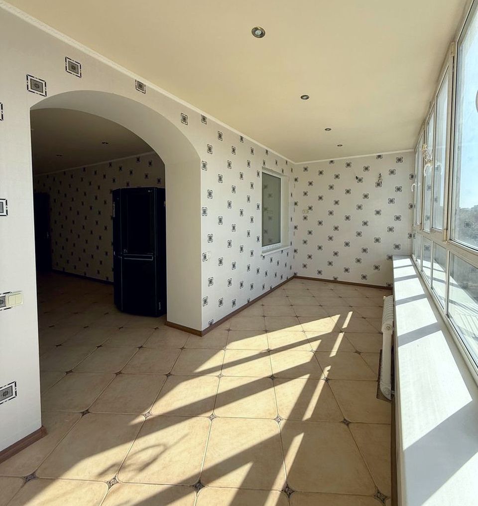 Продажа 3-комнатной квартиры 148 м², Любарского пер., 10