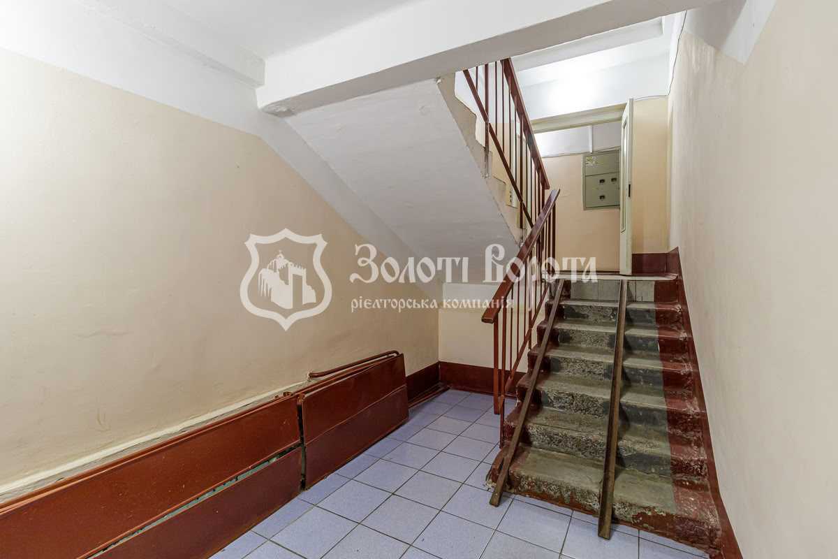 Продажа 5-комнатной квартиры 140.4 м², Степана Ковнира ул., Рудницького, 9