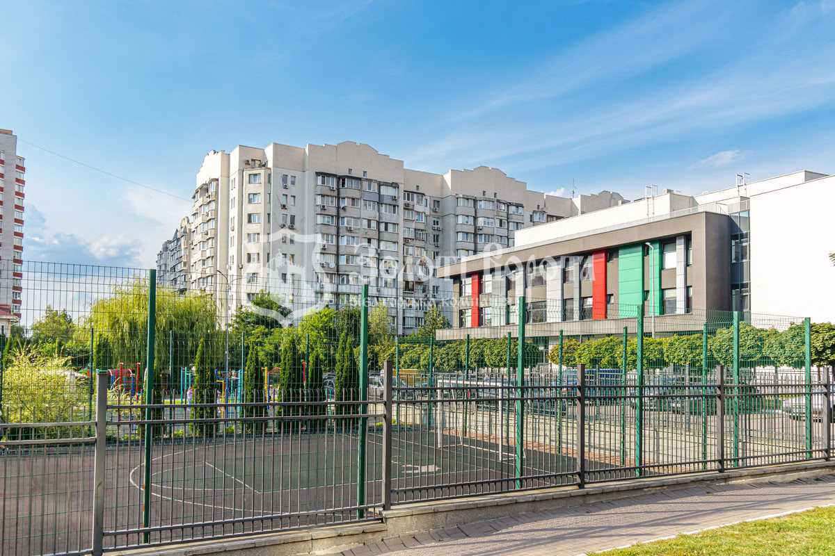Продажа 5-комнатной квартиры 140.4 м², Степана Ковнира ул., Рудницького, 9