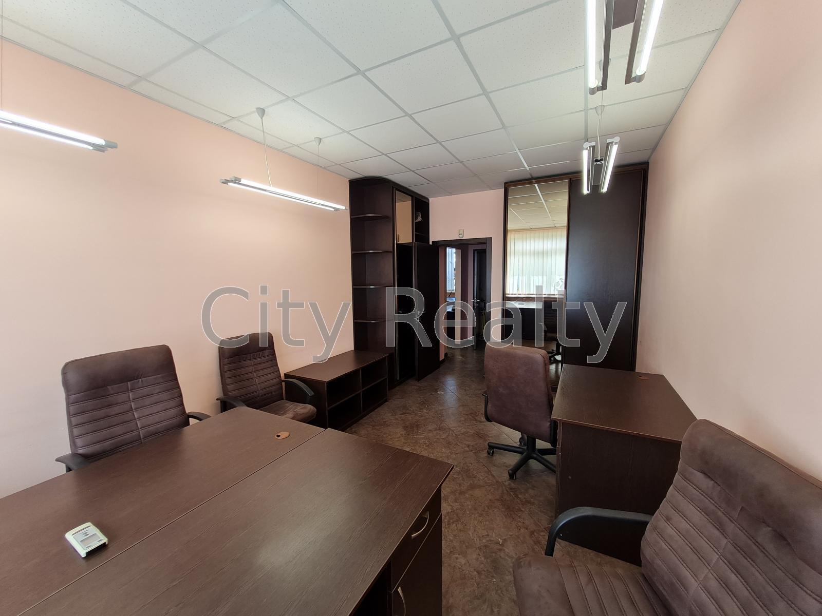 Оренда офісу 68 м², Попудренка вул., 16