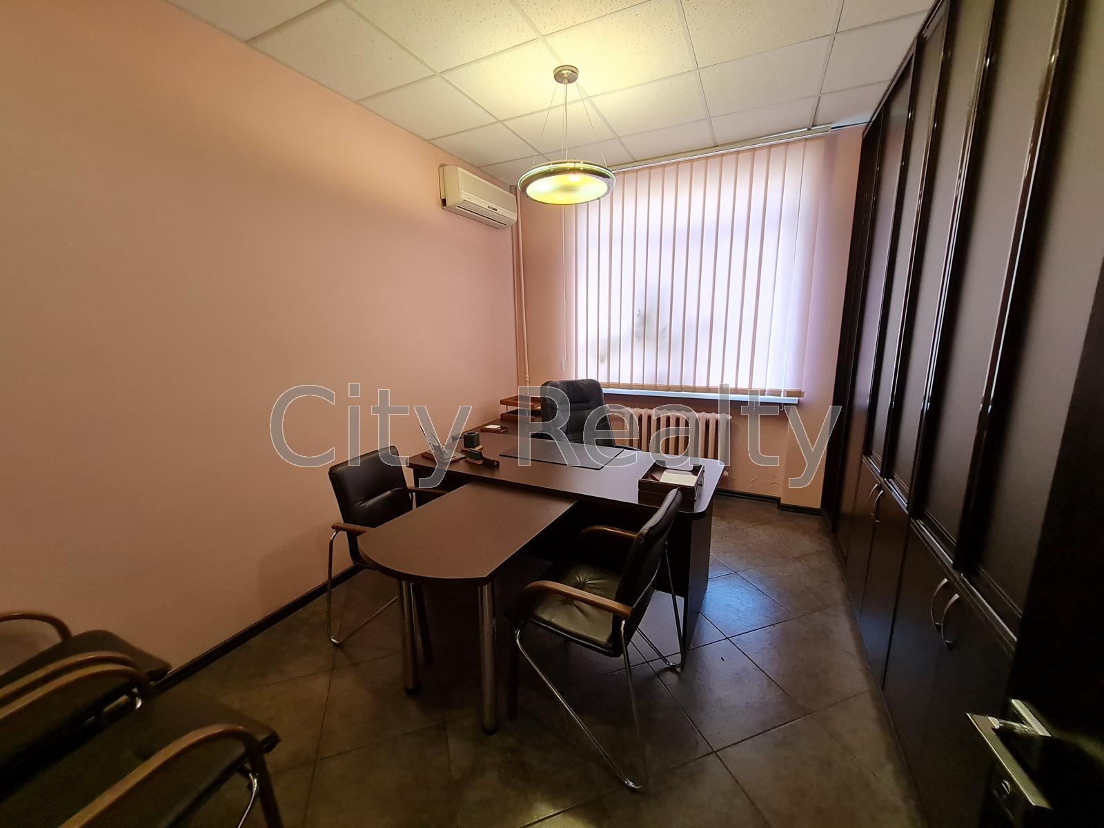 Оренда офісу 68 м², Попудренка вул., 16