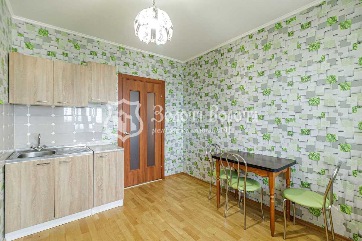 Продажа 3-комнатной квартиры 99 м², Елены Пчилки ул., 4