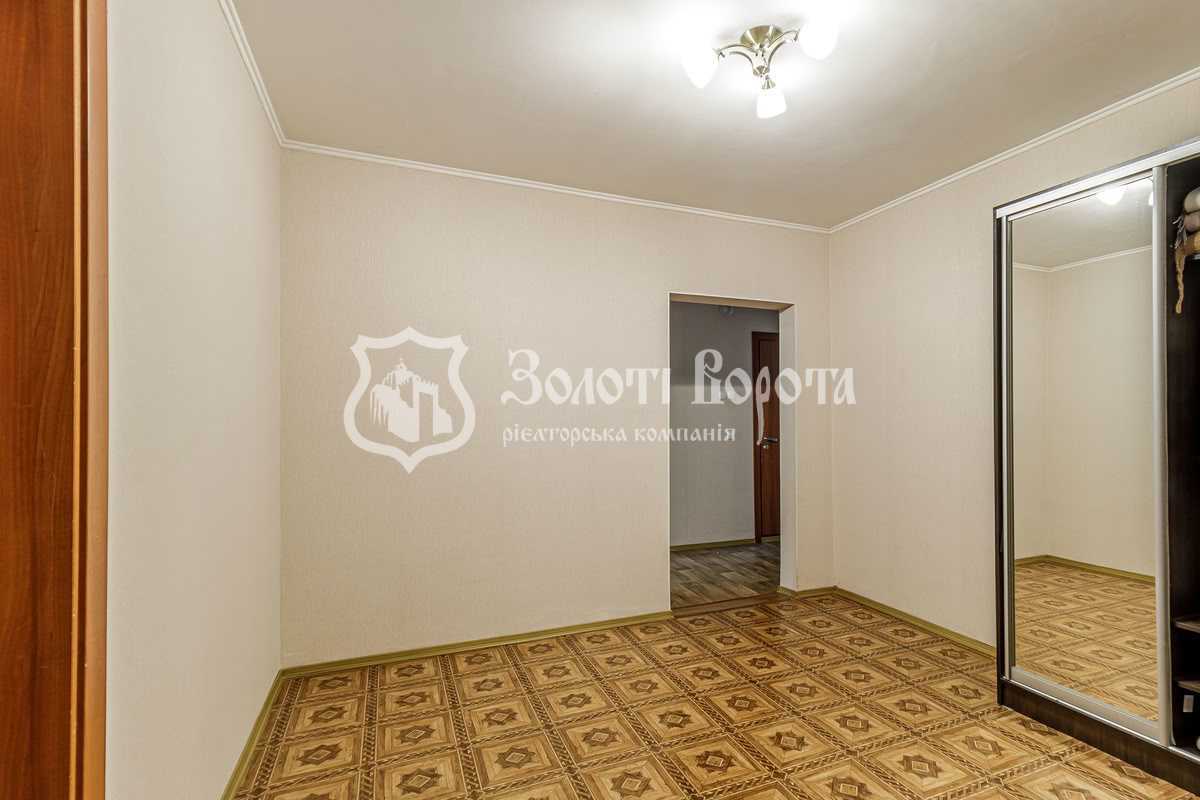 Продажа 3-комнатной квартиры 99 м², Елены Пчилки ул., 4