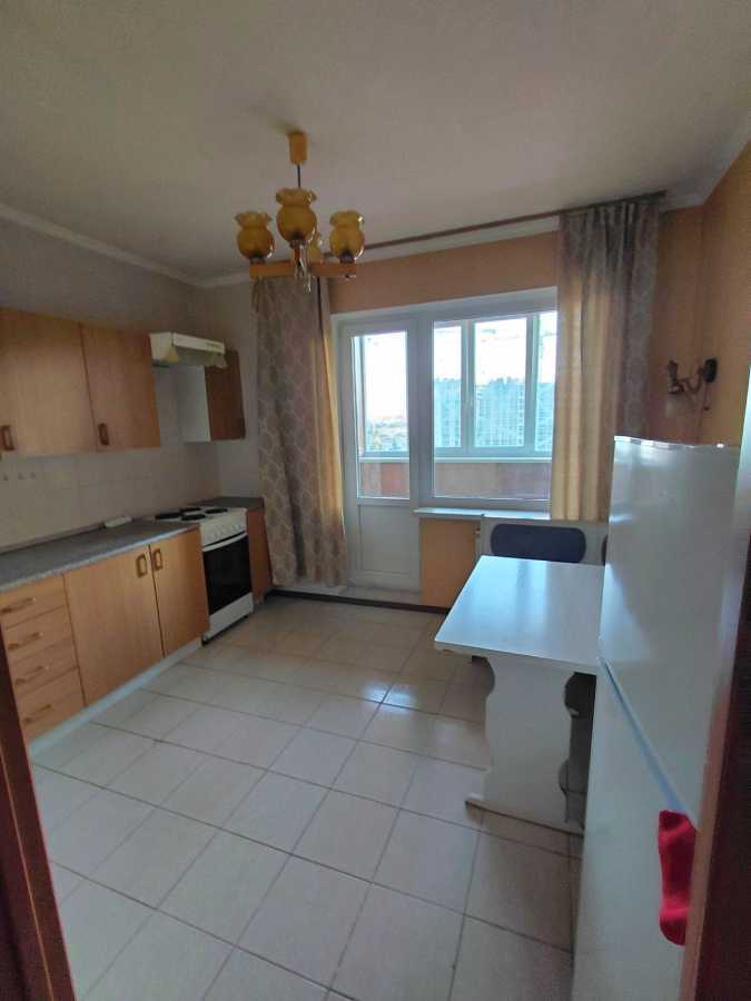 Аренда 1-комнатной квартиры 41 м², Эрнста ул., 6