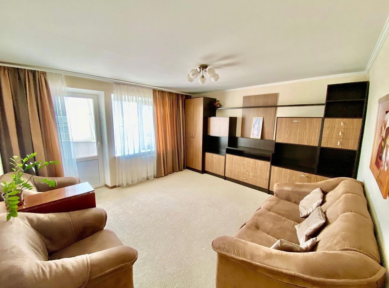 Продажа 2-комнатной квартиры 54 м², Архитектора Старова ул., 10