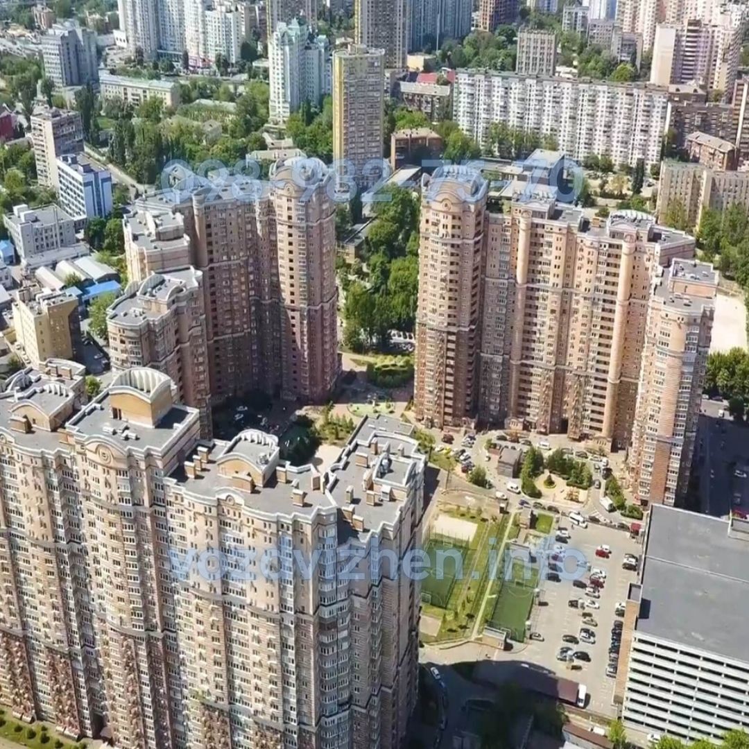 Аренда 3-комнатной квартиры 100 м², Голосеевская ул., 13