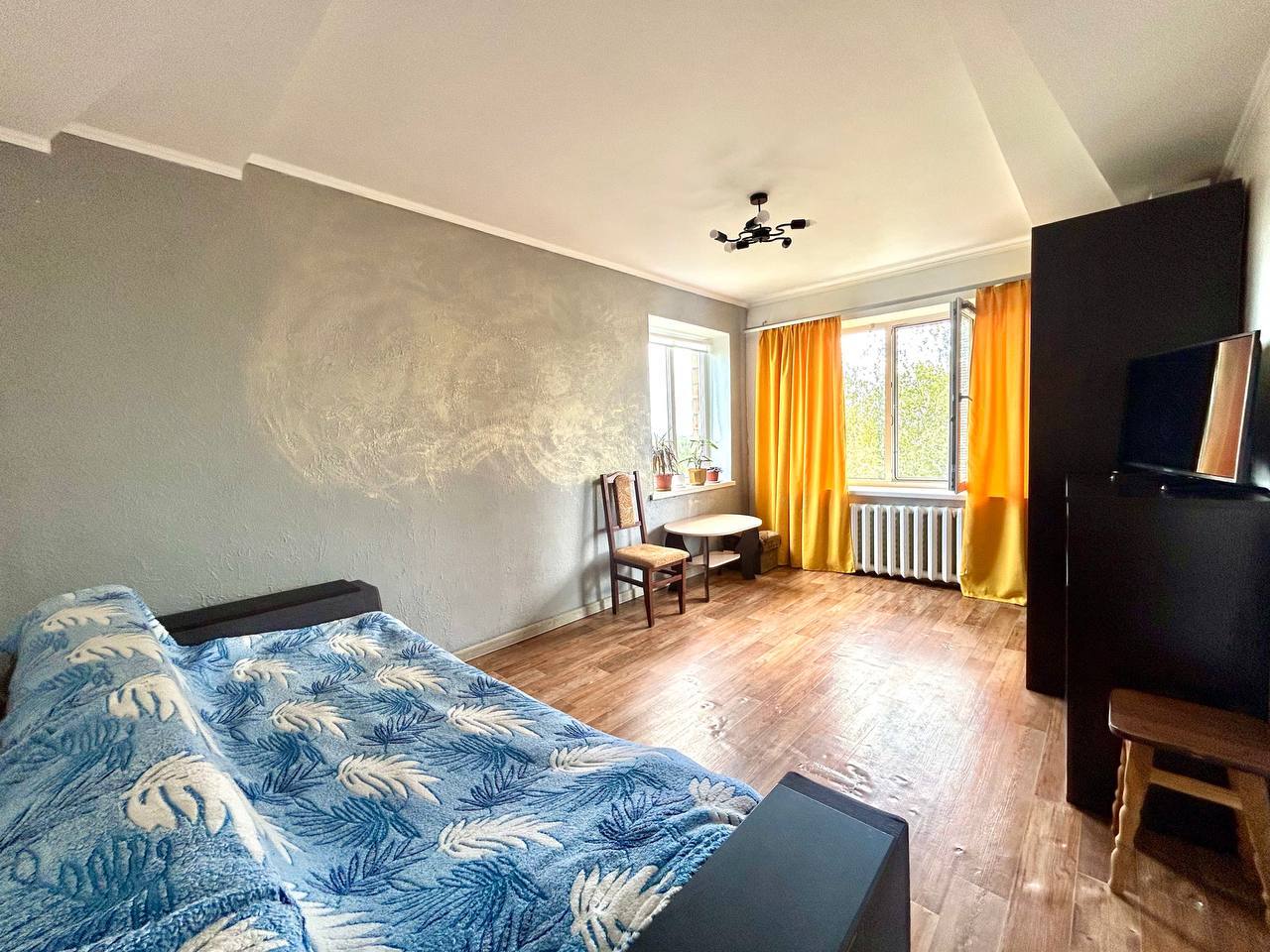 Продаж 2-кімнатної квартири 45 м²