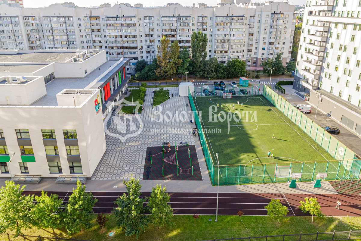 Продажа 2-комнатной квартиры 84.2 м², Михаила Донца ул., Ломоносова, 52а