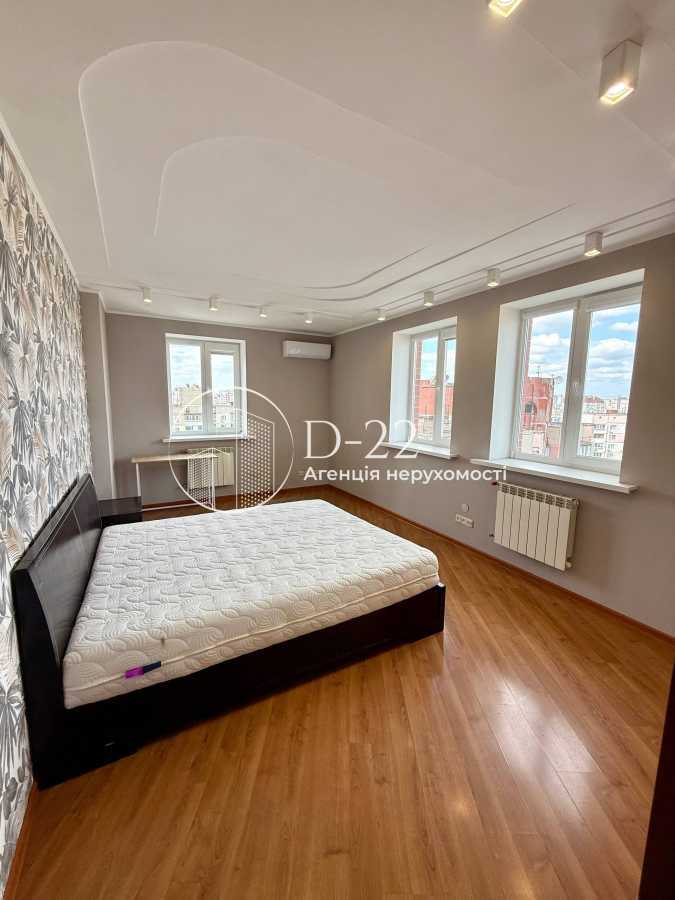 Продажа 2-комнатной квартиры 82 м², Анны Ахматовой ул., 13Г