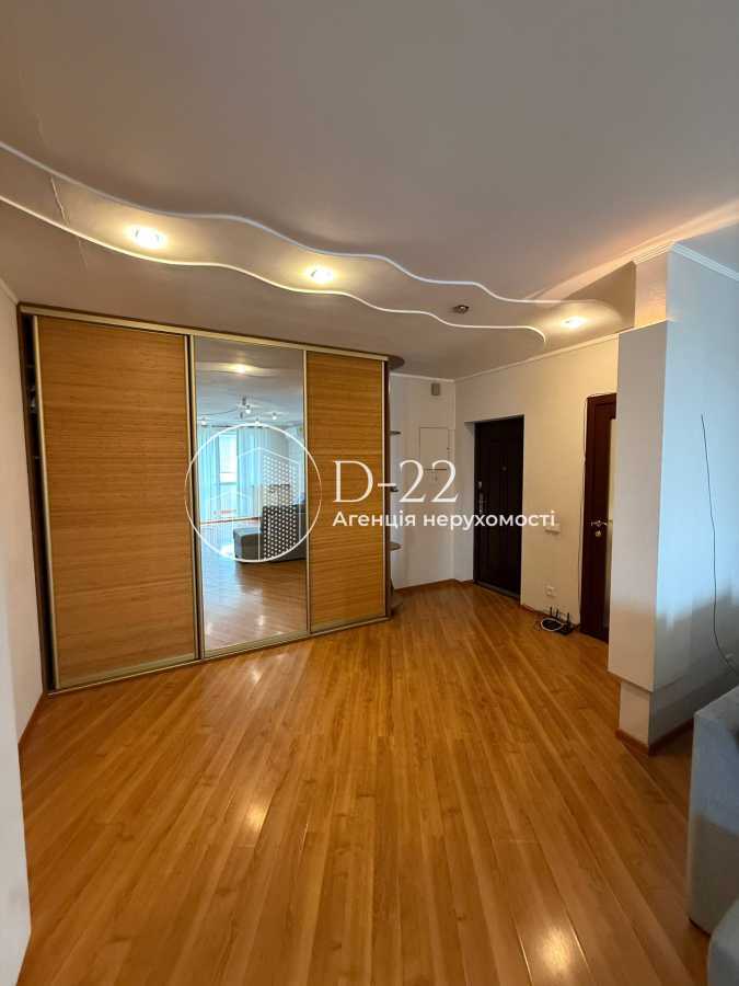 Продажа 2-комнатной квартиры 82 м², Анны Ахматовой ул., 13Г