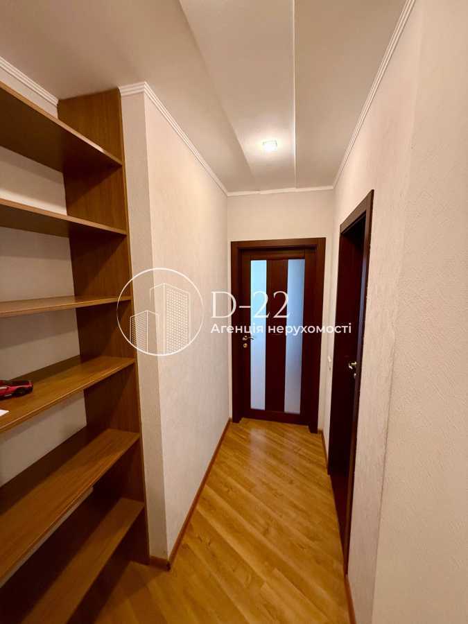 Продажа 2-комнатной квартиры 82 м², Анны Ахматовой ул., 13Г