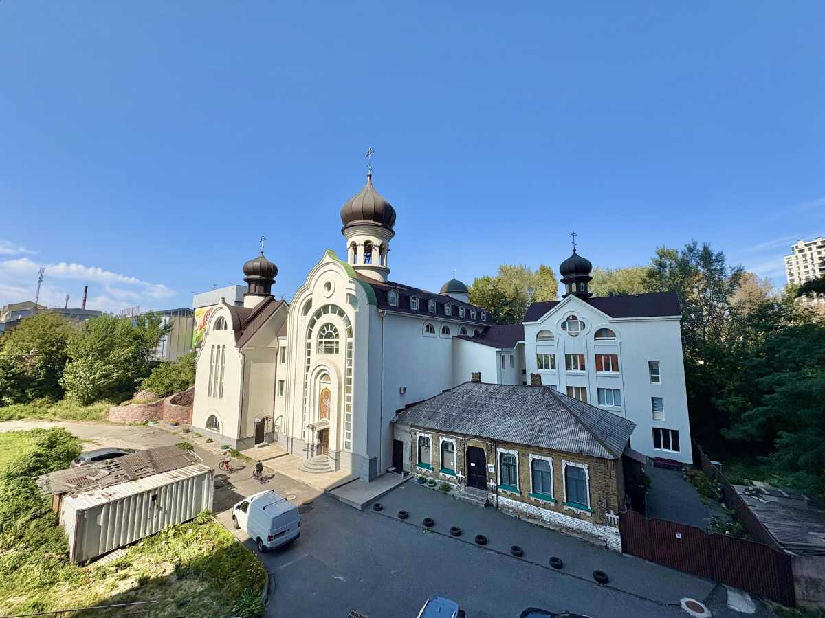 Аренда 1-комнатной квартиры 47 м², Багговутовская ул., 25