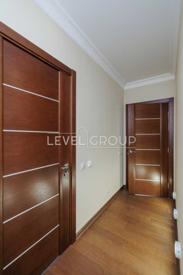Продажа 3-комнатной квартиры 140 м², Анны Ахматовой ул., 22