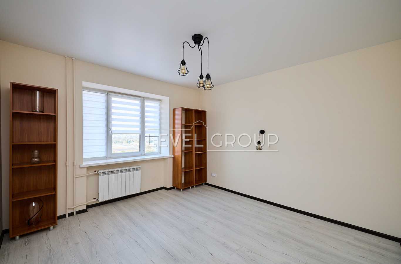 Продажа 2-комнатной квартиры 72 м², Ревуцкого ул., 5