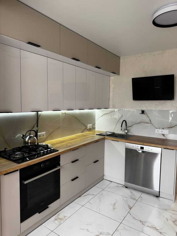 Продаж 2-кімнатної квартири 64.5 м², Арцеулова вул.