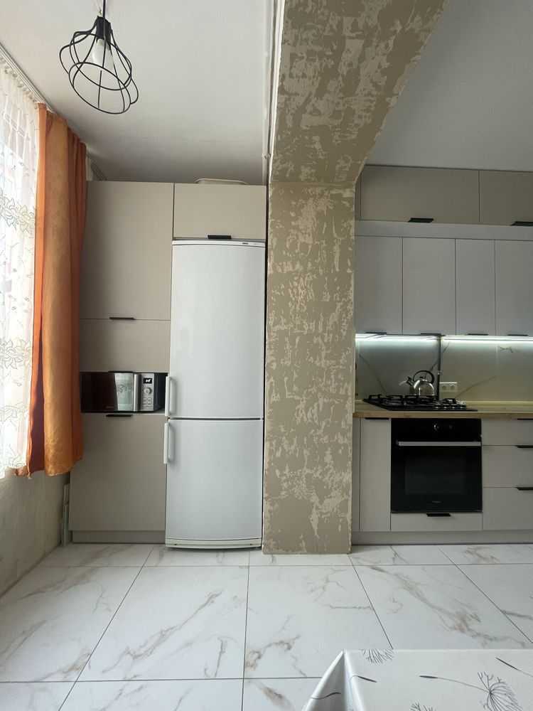 Продаж 2-кімнатної квартири 64.5 м², Арцеулова вул.