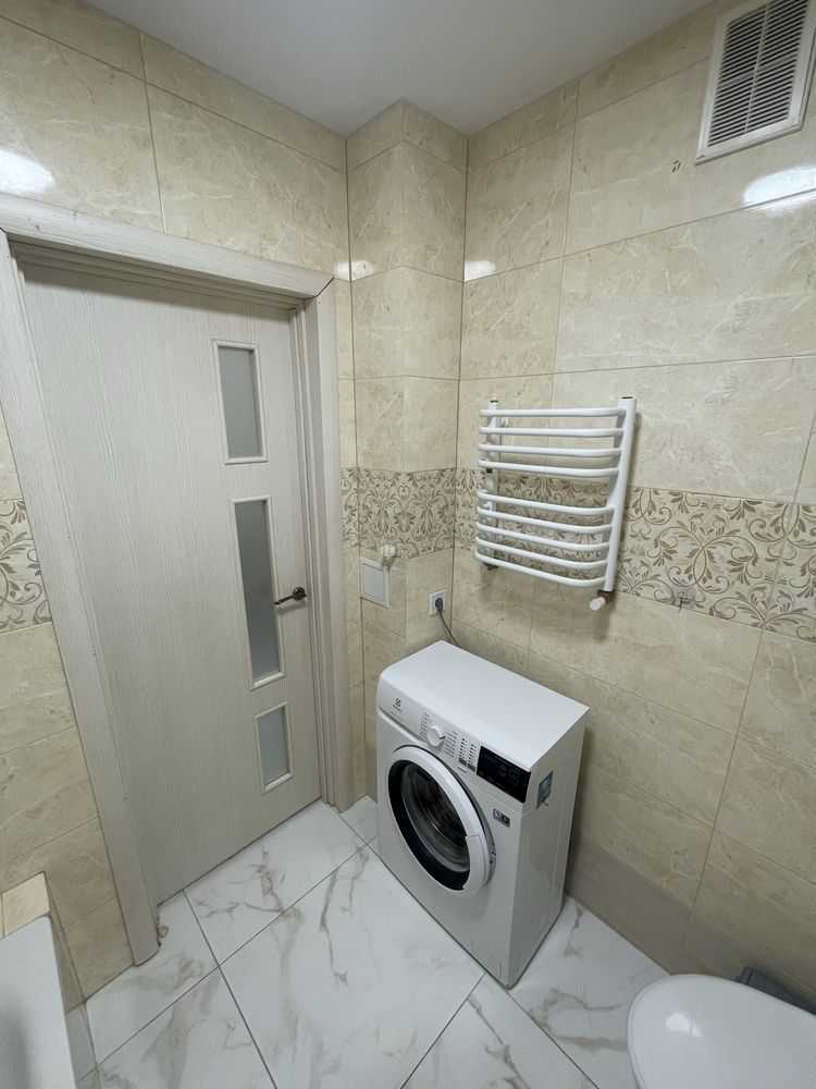 Продаж 2-кімнатної квартири 64.5 м², Арцеулова вул.