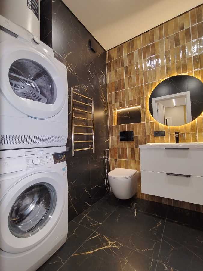 Продаж 2-кімнатної квартири 48 м², Олександра Олеся вул., 5а