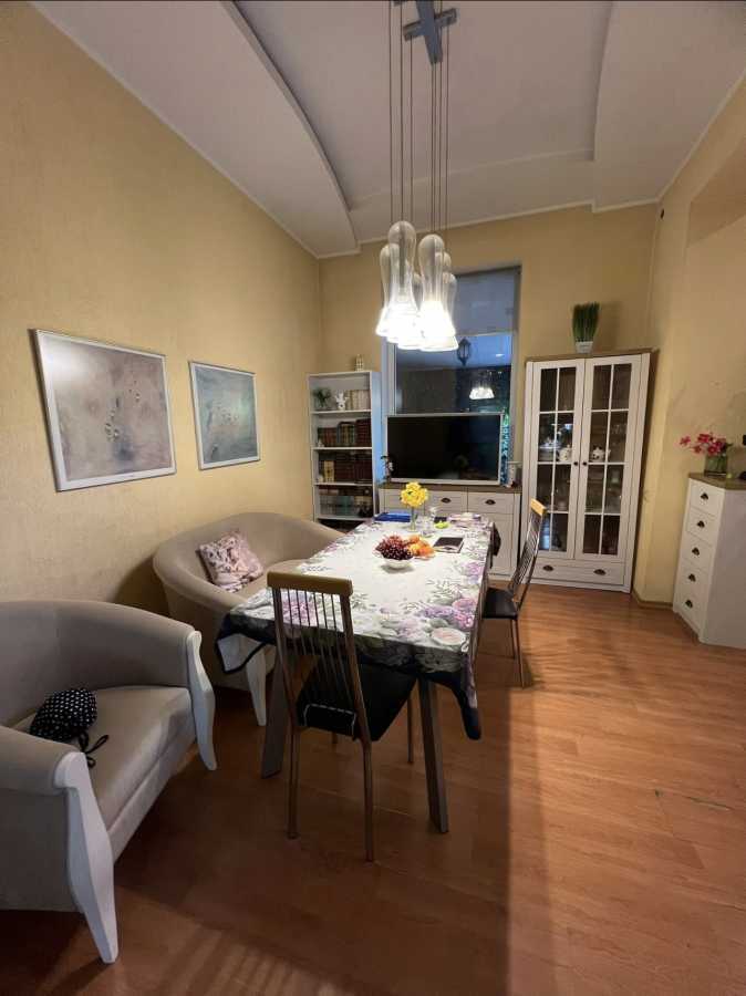 Оренда будинку 200 м², Тенистая вул., 28