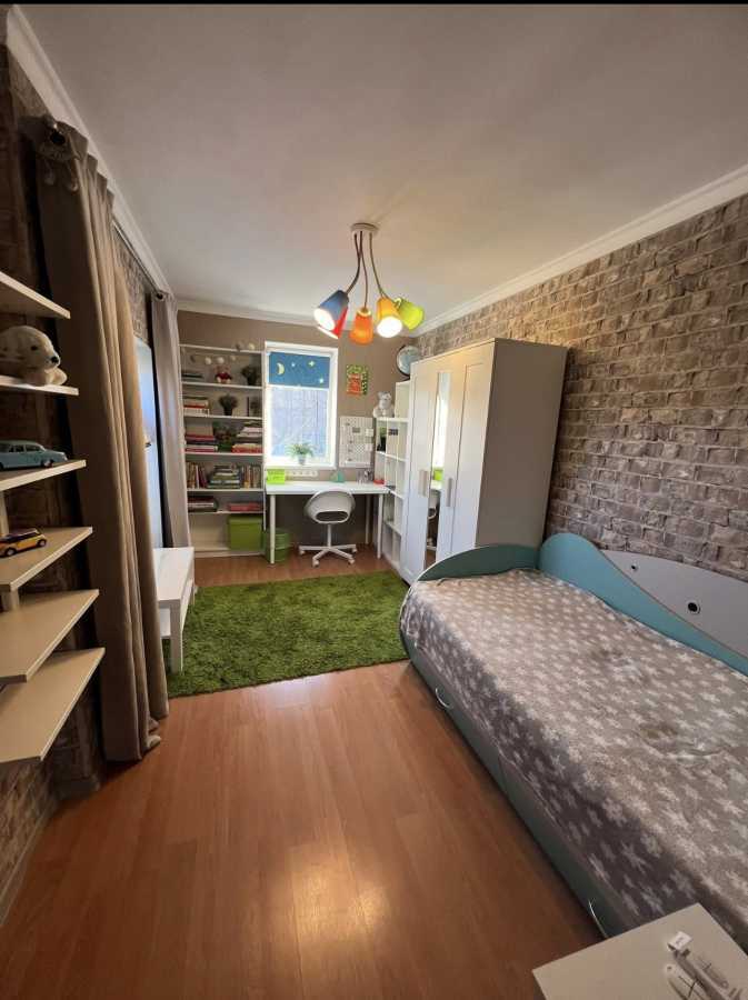 Оренда будинку 200 м², Тенистая вул., 28