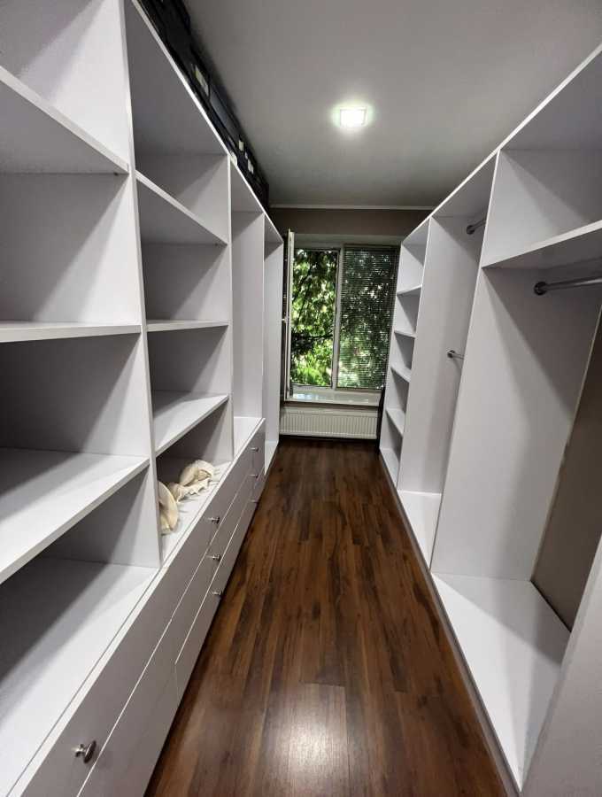 Оренда будинку 200 м², Тенистая вул., 28