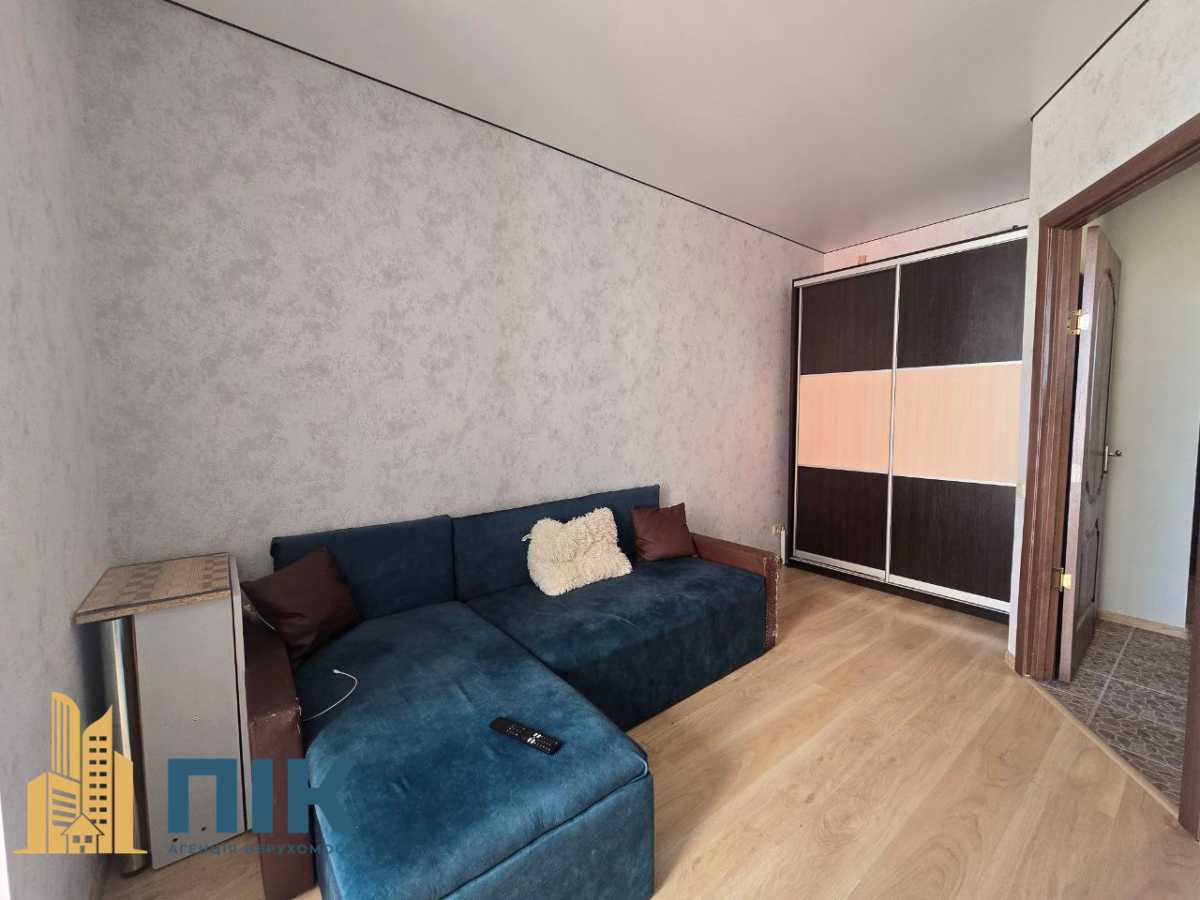 Продаж 1-кімнатної квартири 43 м², Ново-Ірпінська вул., Оскольская, 2о