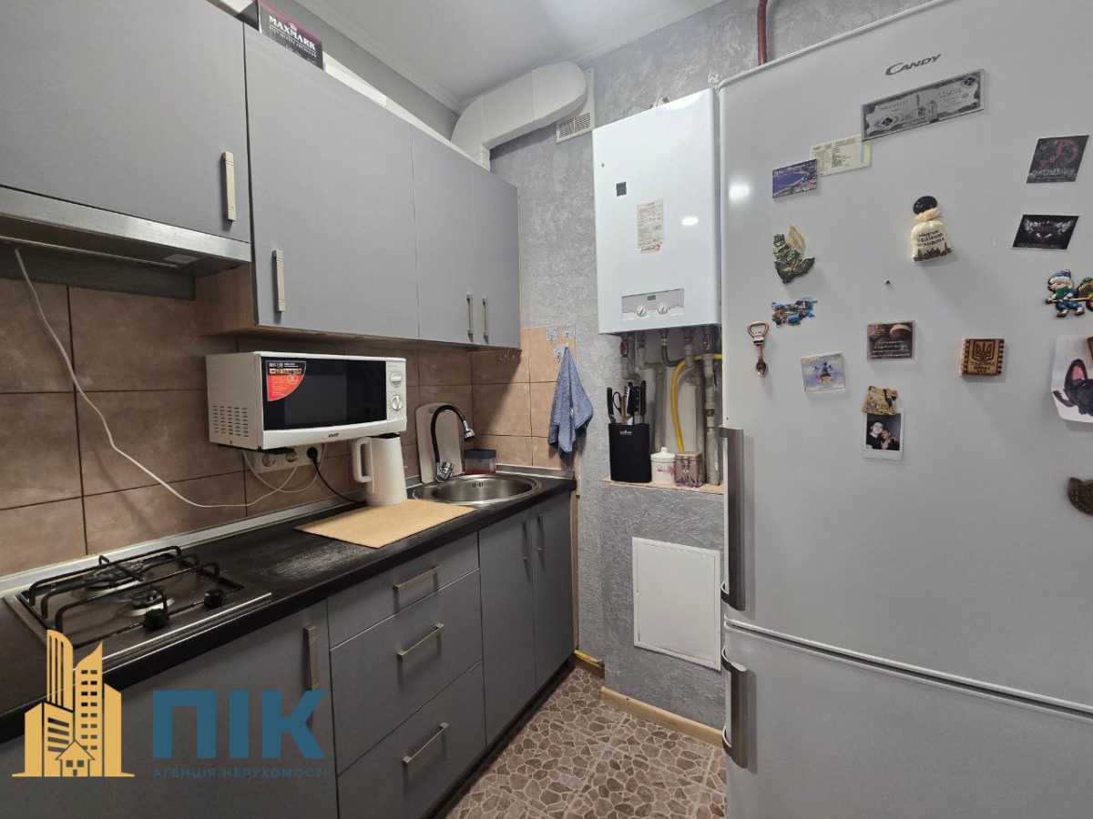 Продаж 1-кімнатної квартири 43 м², Ново-Ірпінська вул., Оскольская, 2о