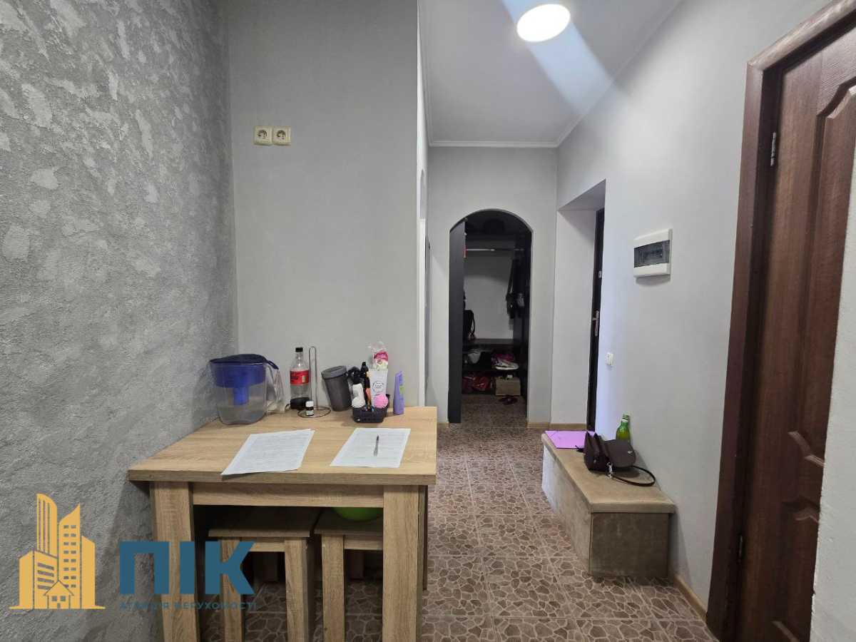 Продаж 1-кімнатної квартири 43 м², Ново-Ірпінська вул., Оскольская, 2о