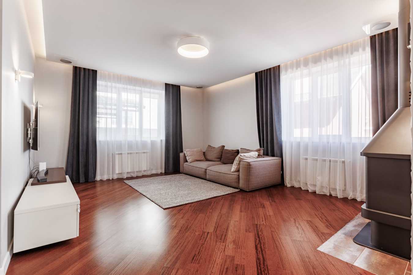 Продажа дома 233 м², Спортивная ул.
