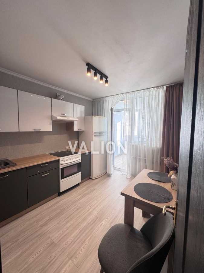 Продаж 1-кімнатної квартири 43 м², Урлівська вул., 23Б