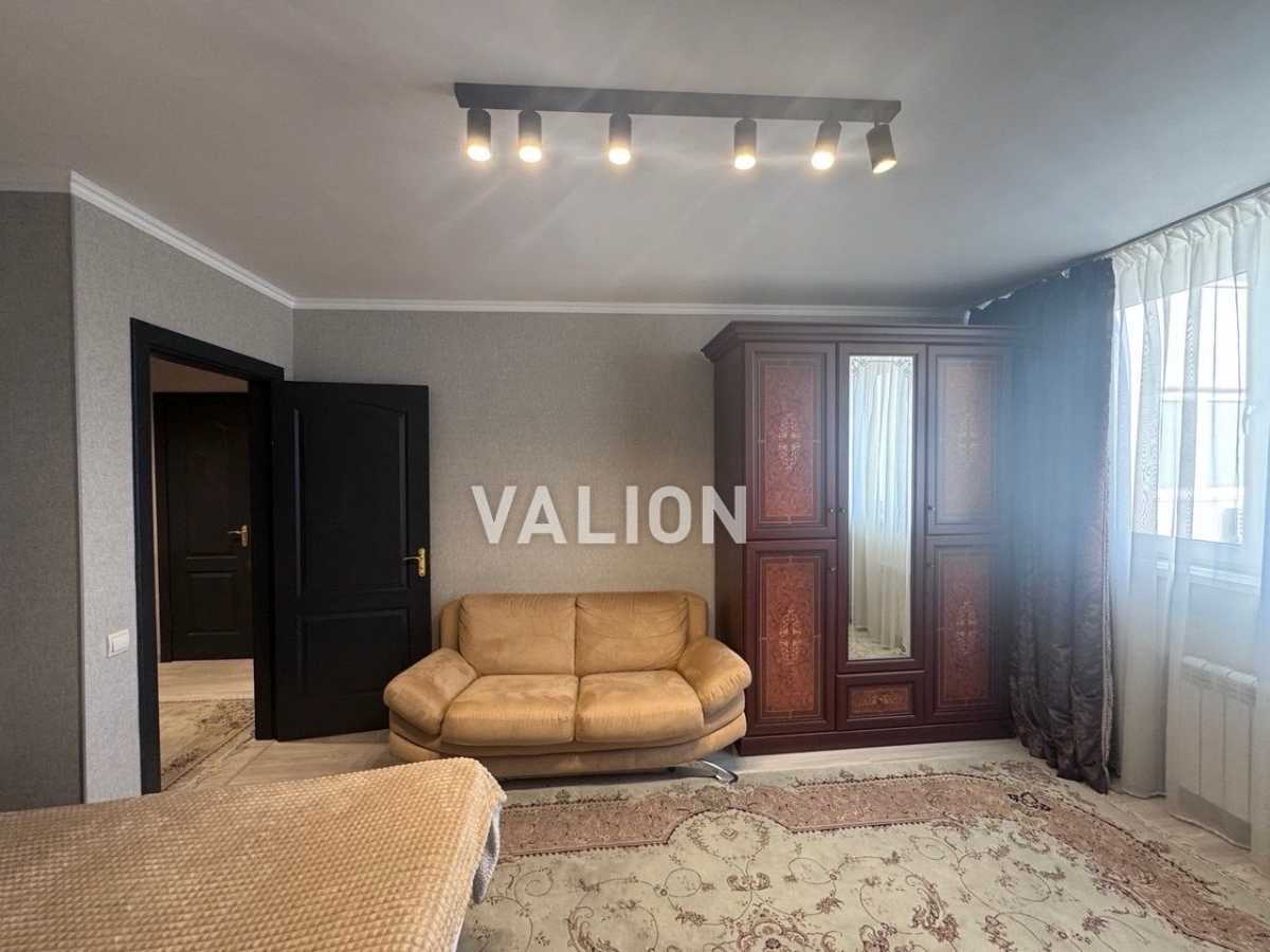 Продаж 1-кімнатної квартири 43 м², Урлівська вул., 23Б