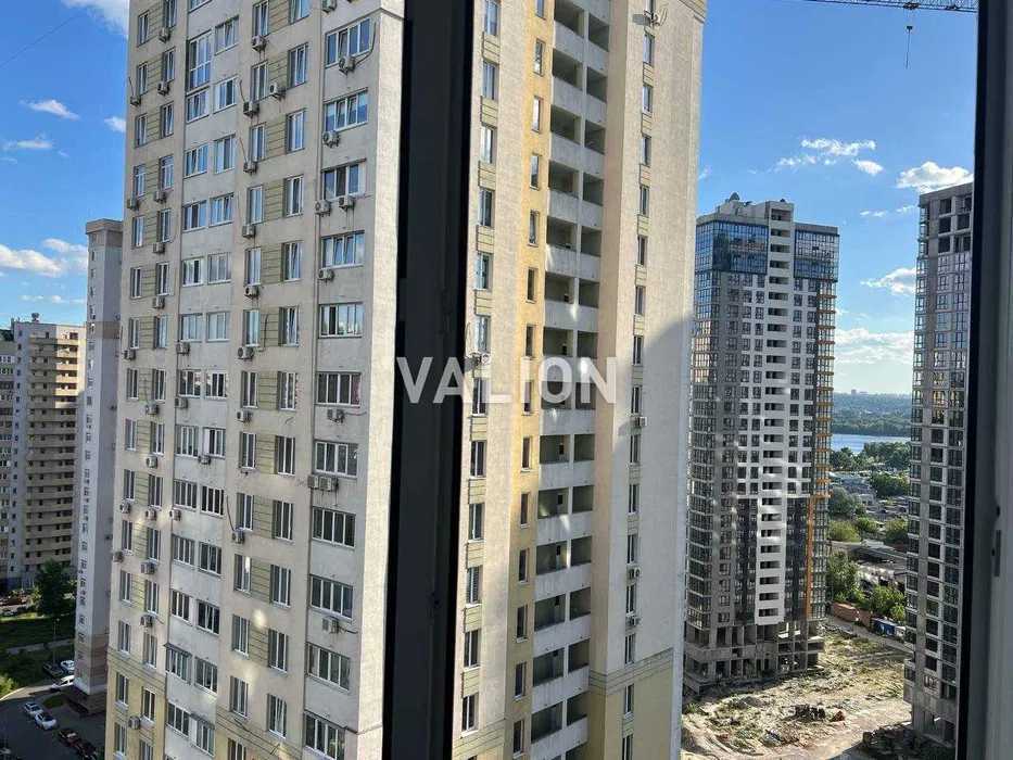 Продаж 1-кімнатної квартири 43 м², Урлівська вул., 23Б