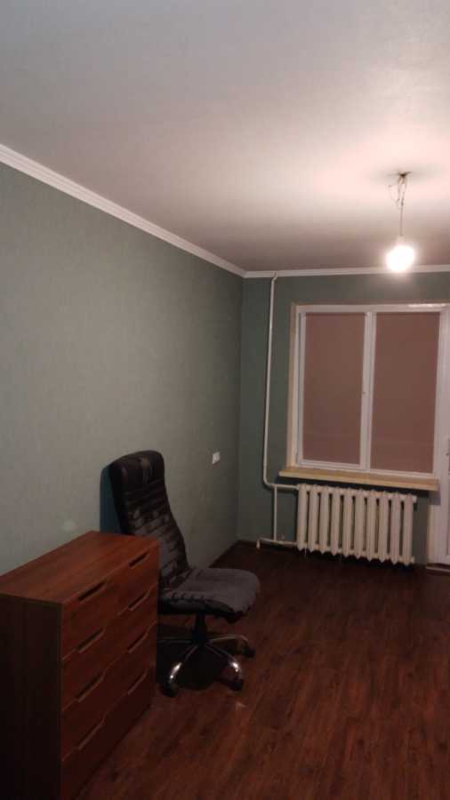 Продажа 1-комнатной квартиры 35 м², Зодчих ул., 4