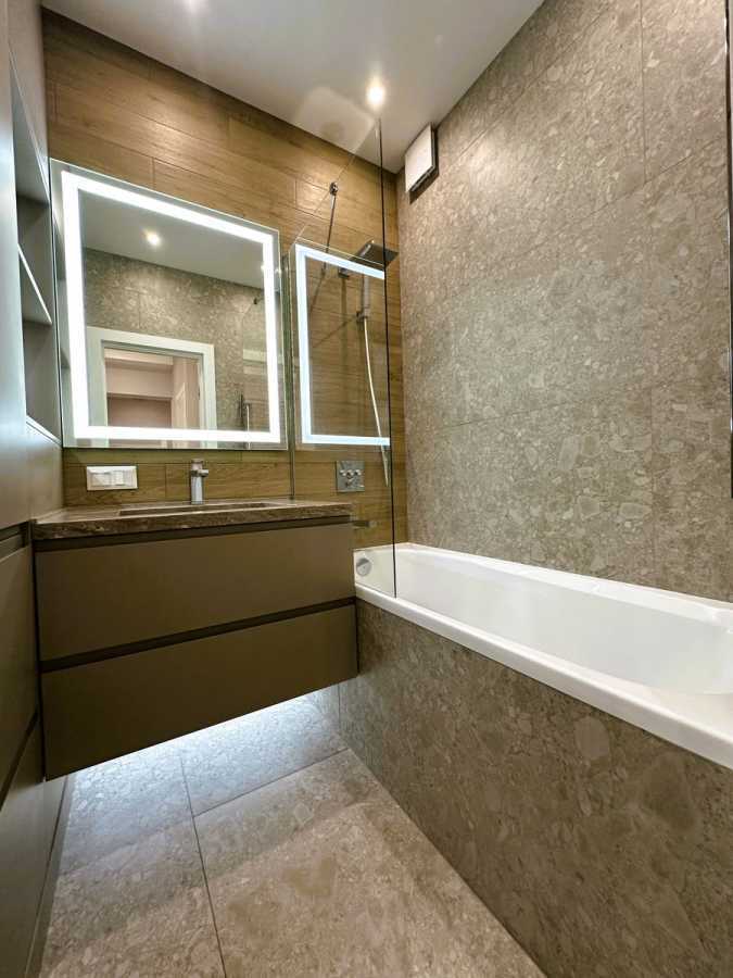 Аренда 3-комнатной квартиры 81 м², Михаила Максимовича ул., 24Б