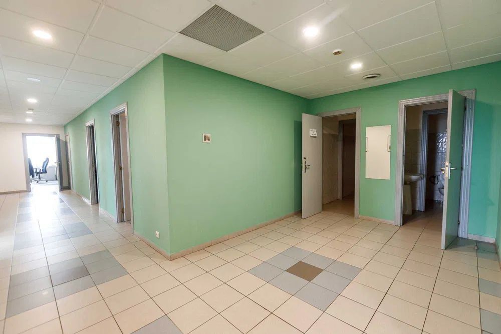 Продажа бизнес-центра 5718 м², Святослава Храброго ул.