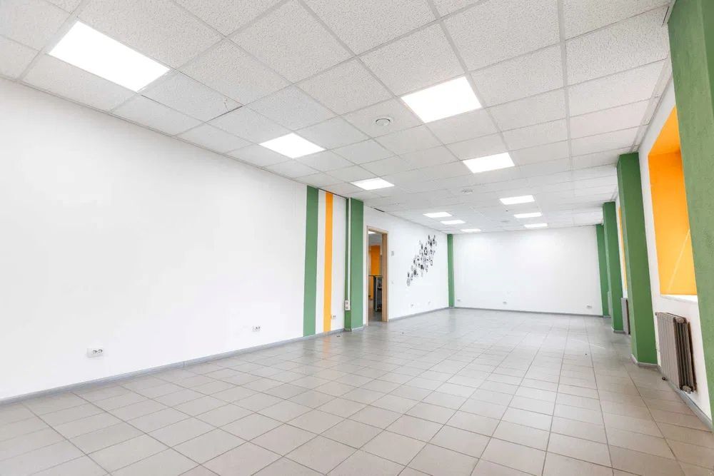 Продажа бизнес-центра 5718 м², Святослава Храброго ул.