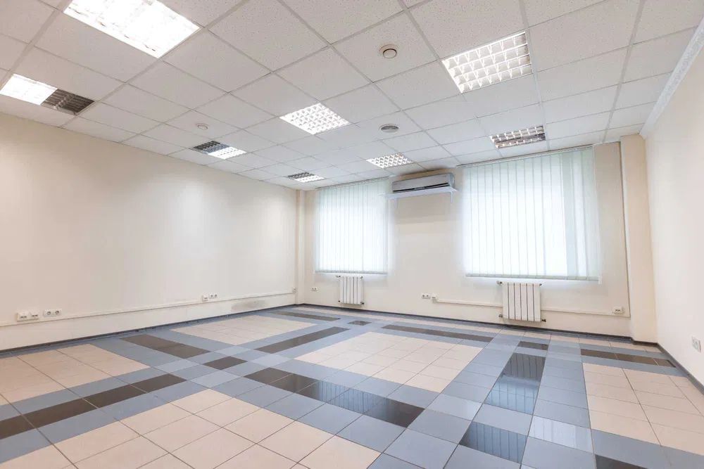 Продажа бизнес-центра 5718 м², Святослава Храброго ул.