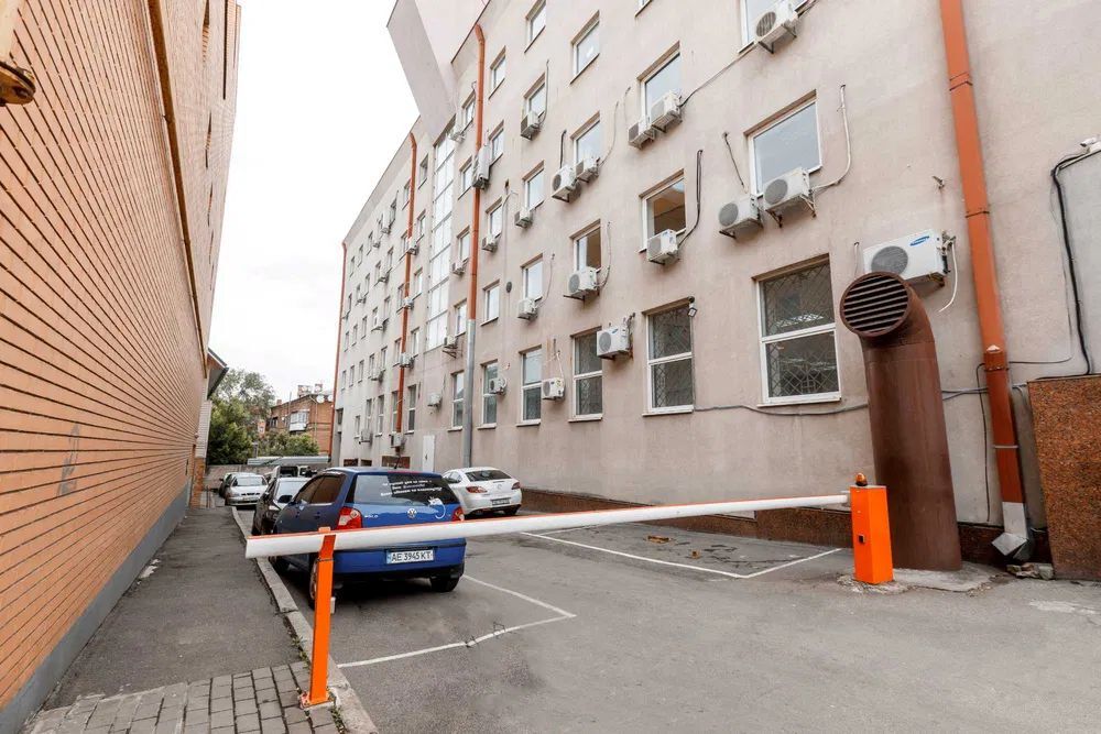 Продажа бизнес-центра 5718 м², Святослава Храброго ул.