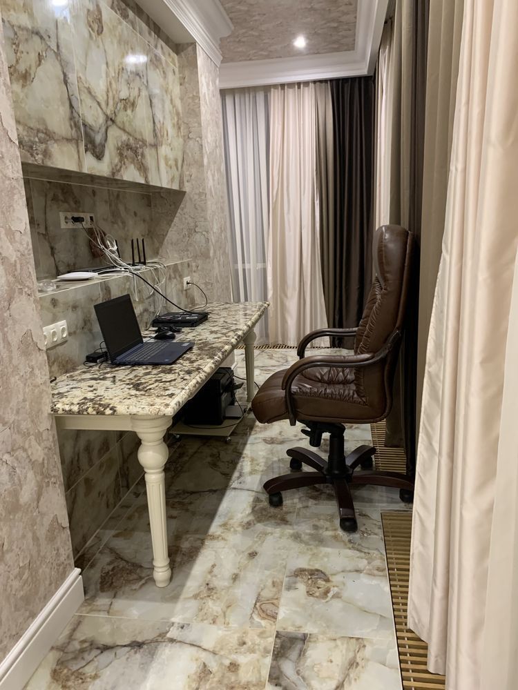 Продажа 2-комнатной квартиры 86 м², Староказацкая ул.