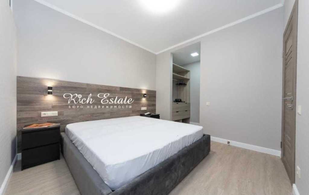 Оренда 2-кімнатної квартири 60 м², Предславинська вул., 53