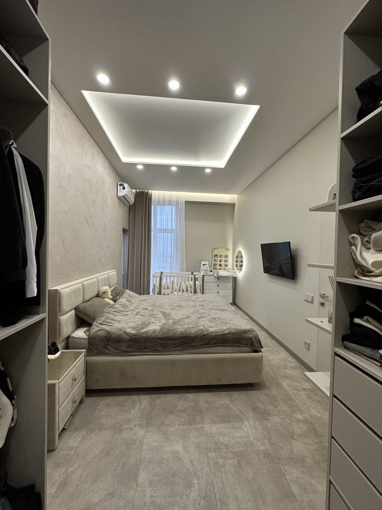 Продажа 1-комнатной квартиры 65 м², Староказацкая ул., 52