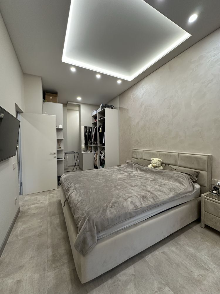 Продажа 1-комнатной квартиры 65 м², Староказацкая ул., 52